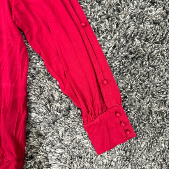 Chico's Long Sleeve Cutout Accents Blouse in Red, Size 3 (US XL) - Picture 3 of 4